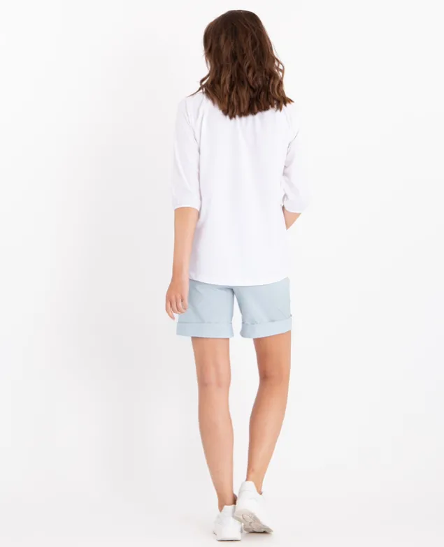 Chino Bermuda Travel