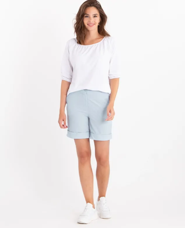 Chino Bermuda Travel