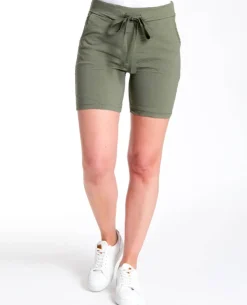 Crinc Short Comfortable