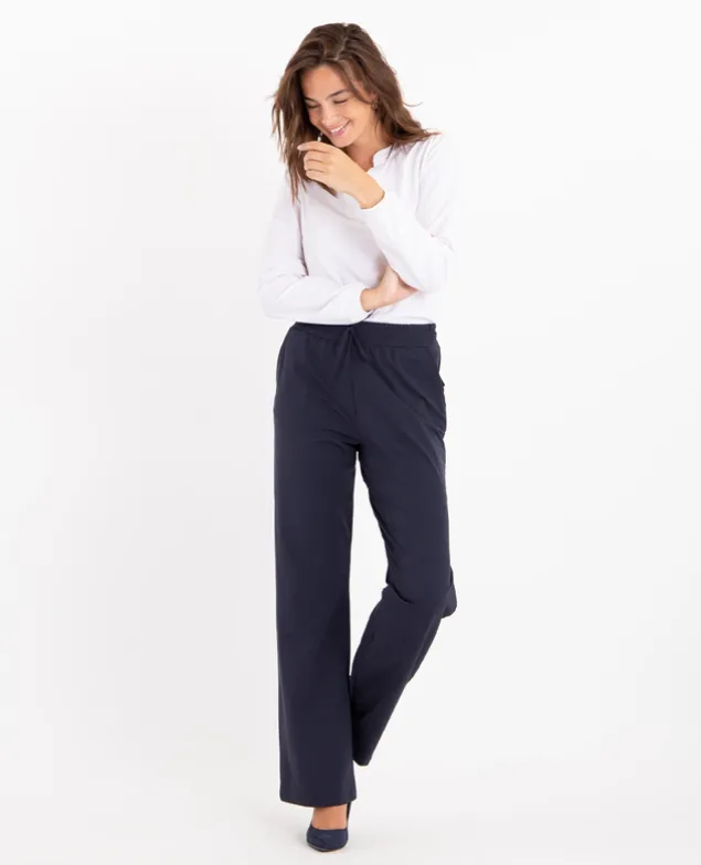 Pant Faye Travel