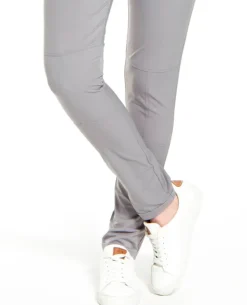 Pant Paris Travel