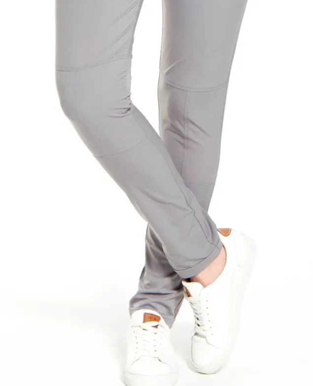 Pant Paris Travel