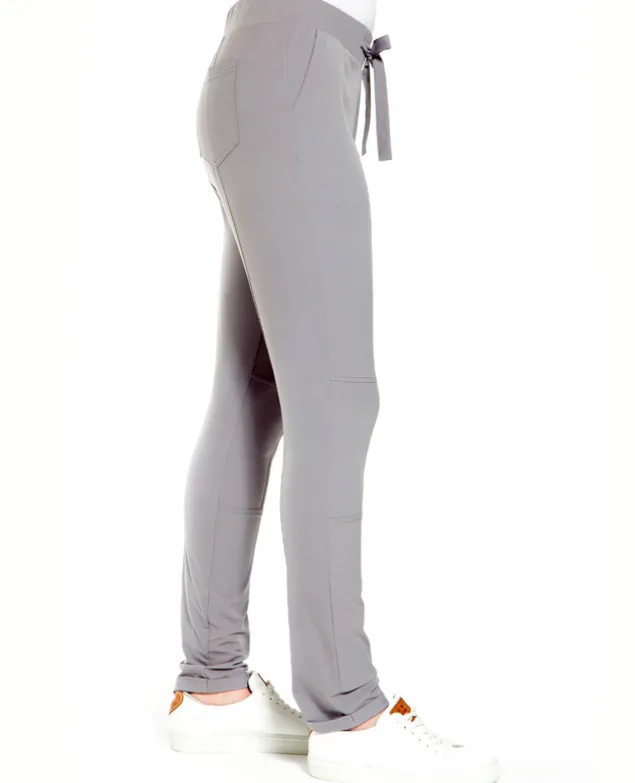 Pant Paris Travel
