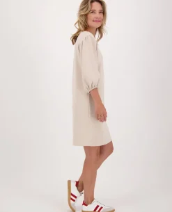 Robe Marie