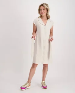 Robe Yara Travel