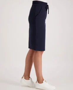 Skirt Travel