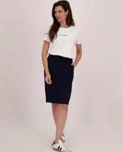 Skirt Travel