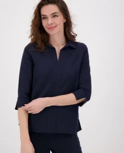 Top Collar Travel