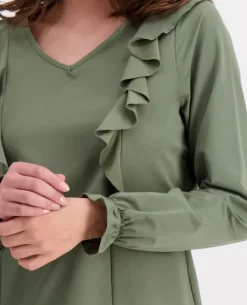 Top Ruffle Travel